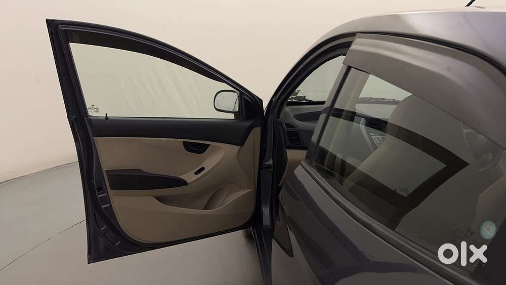 Hyundai Eon Era +, 2017, Petrol