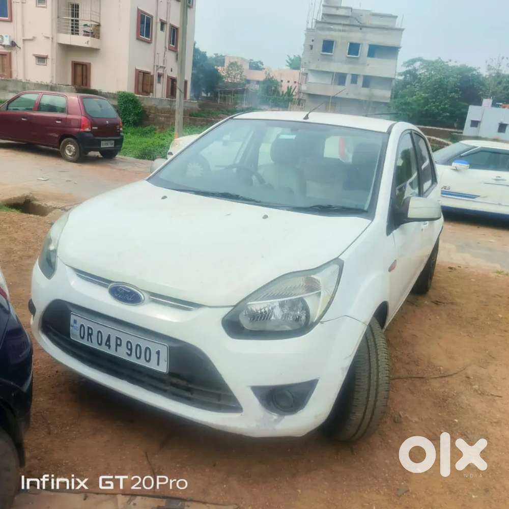 Ford Figo 2012 Diesel 102000 Km Driven