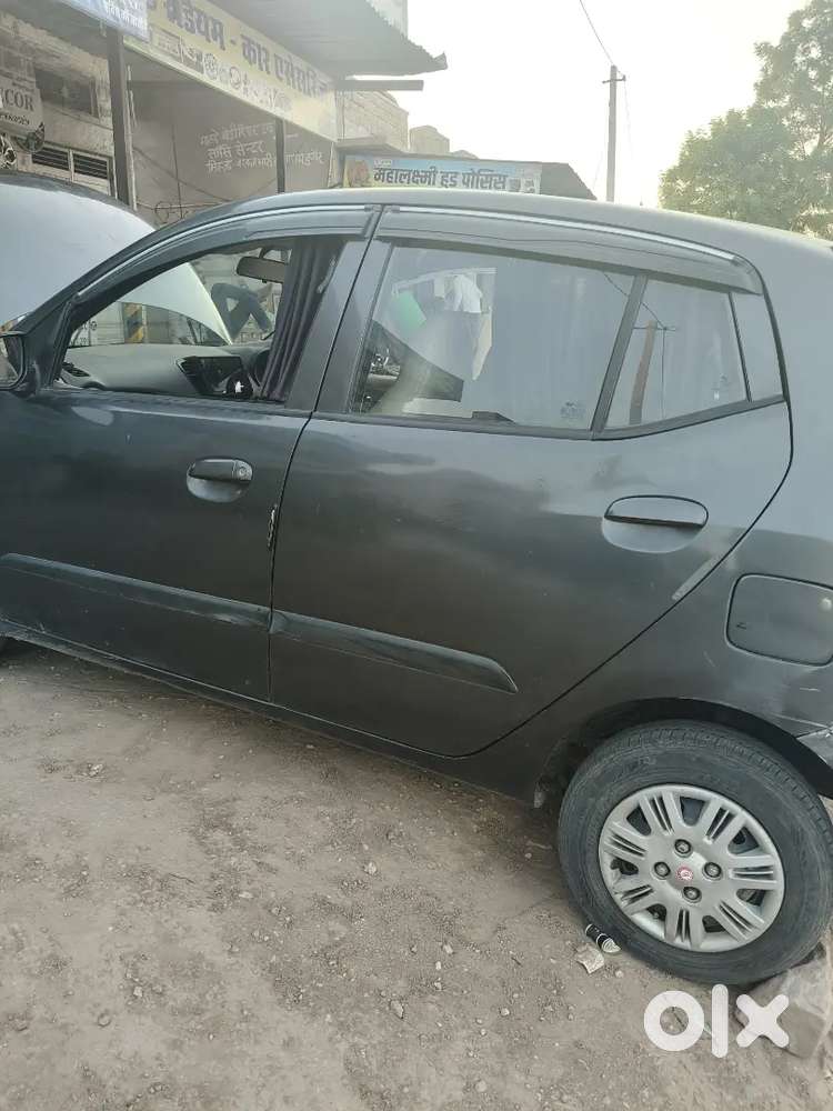 Hyundai I10 2011 Cng & Hybrids 160000 Km Driven