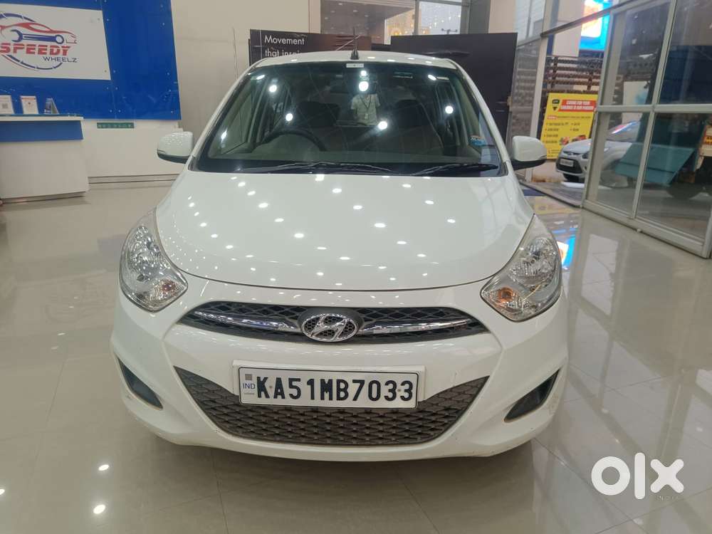 Hyundai I10 Sportz, 2011, Petrol