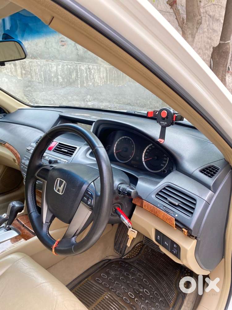 Honda Accord 2011 Petrol Well Maintained