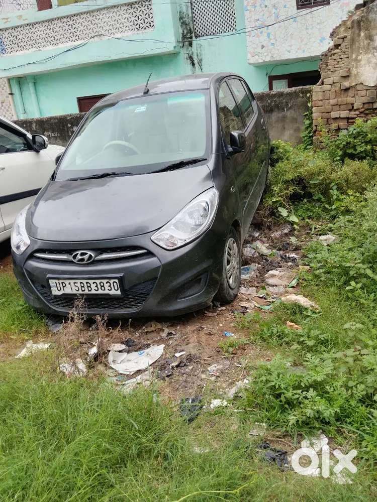 Hyundai I10 Sportz 2012 Car