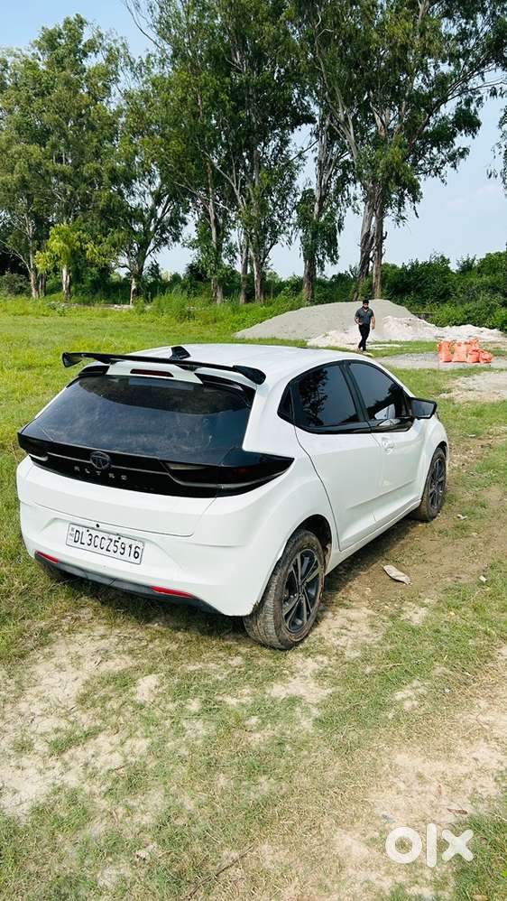 Tata Altroz Icng Sunroof 2023