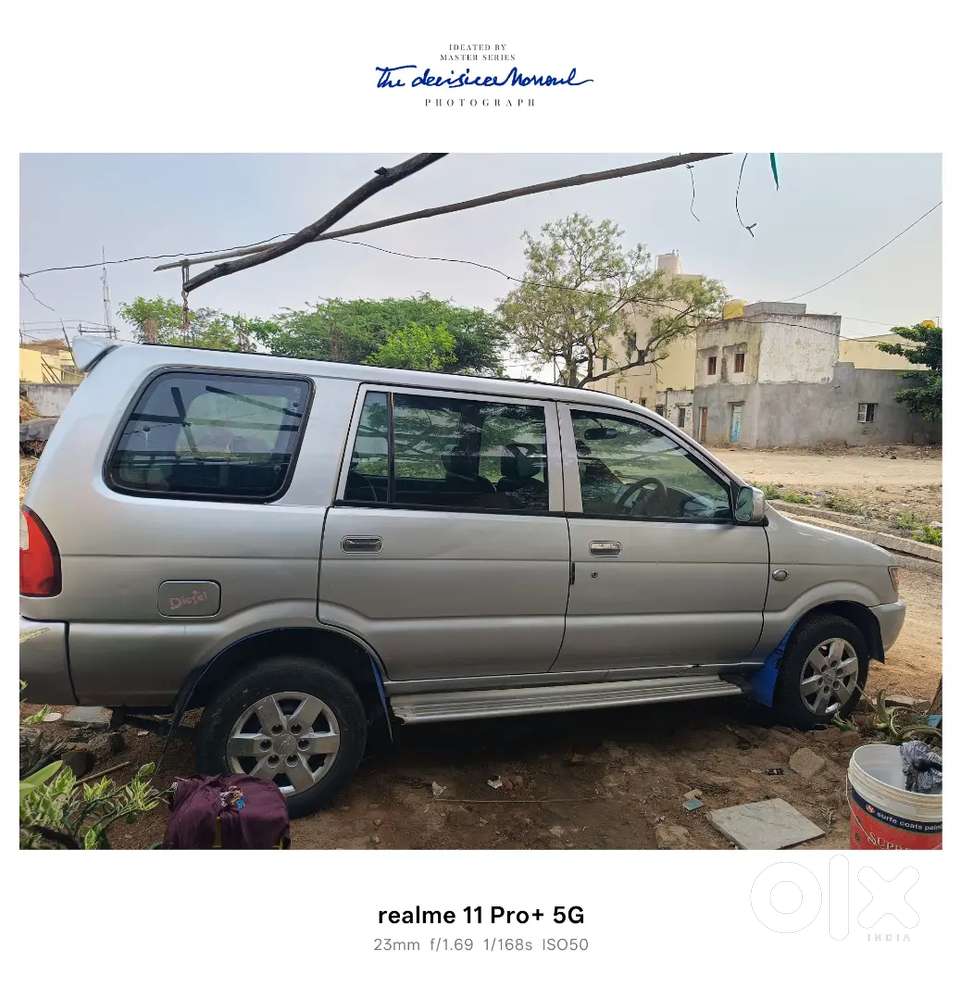 Chevrolet Tavera Neo 2015 Model