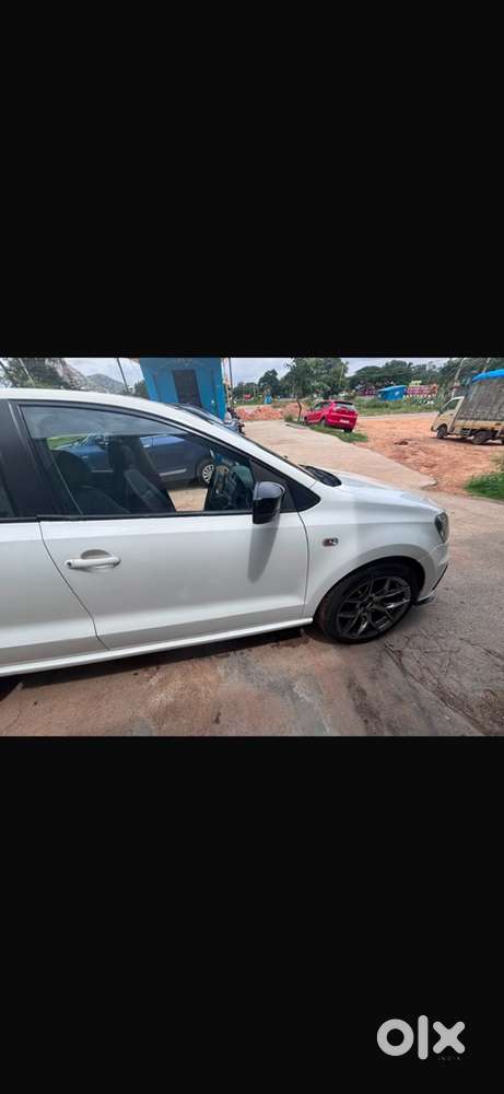 Volkswagen Polo Diesel Manual 2014