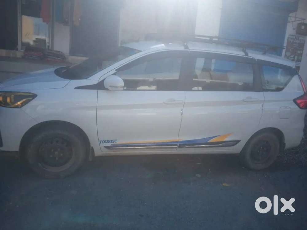 Maruti Suzuki Ertiga 2025 Petrol 26665 Km Driven