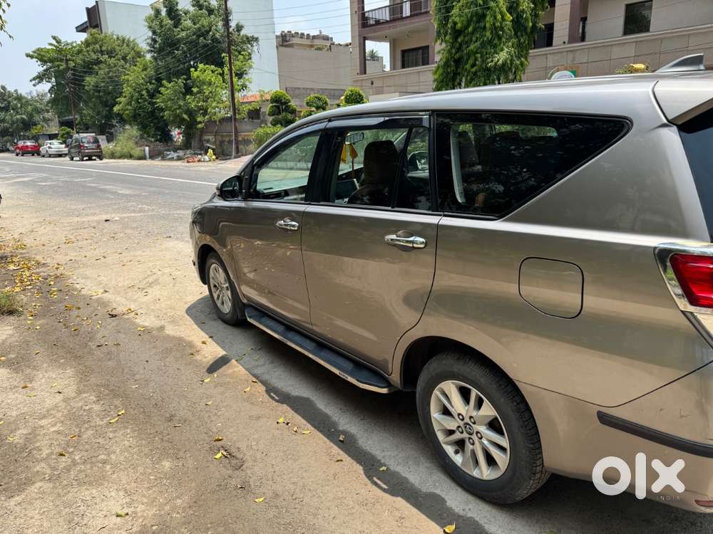 Toyota Innova Crysta 2019 Petrol Well Maintained