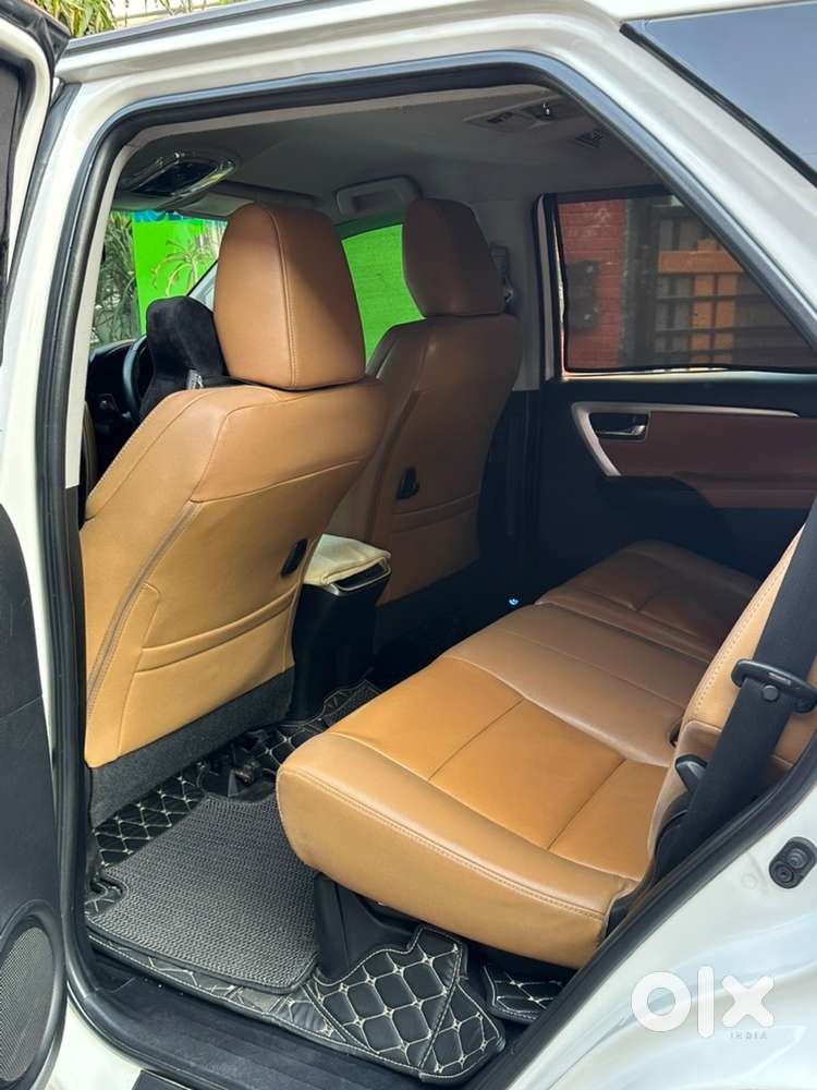 Toyota Fortuner 2020 Diesel Well Maintained