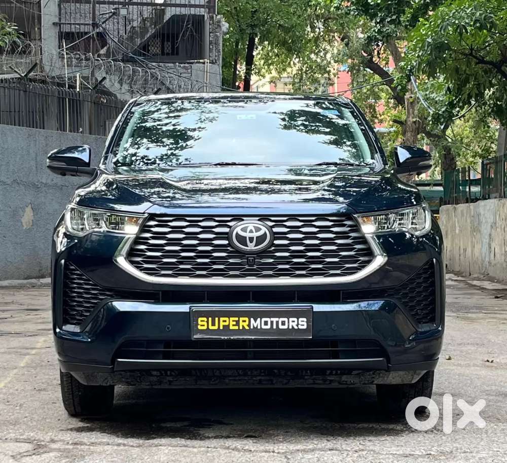 Toyota Innova Hycross 2.0 Vx Hybrid 7 Str, 2025, Petrol