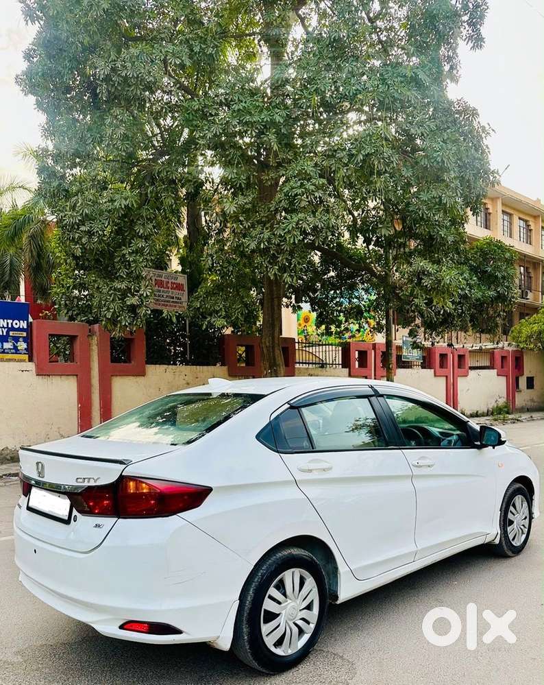 Honda City Petrol Manual 2015 Single Owner