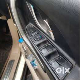 Mahindra Xuv500 2016 Diesel 88000 Km Driven