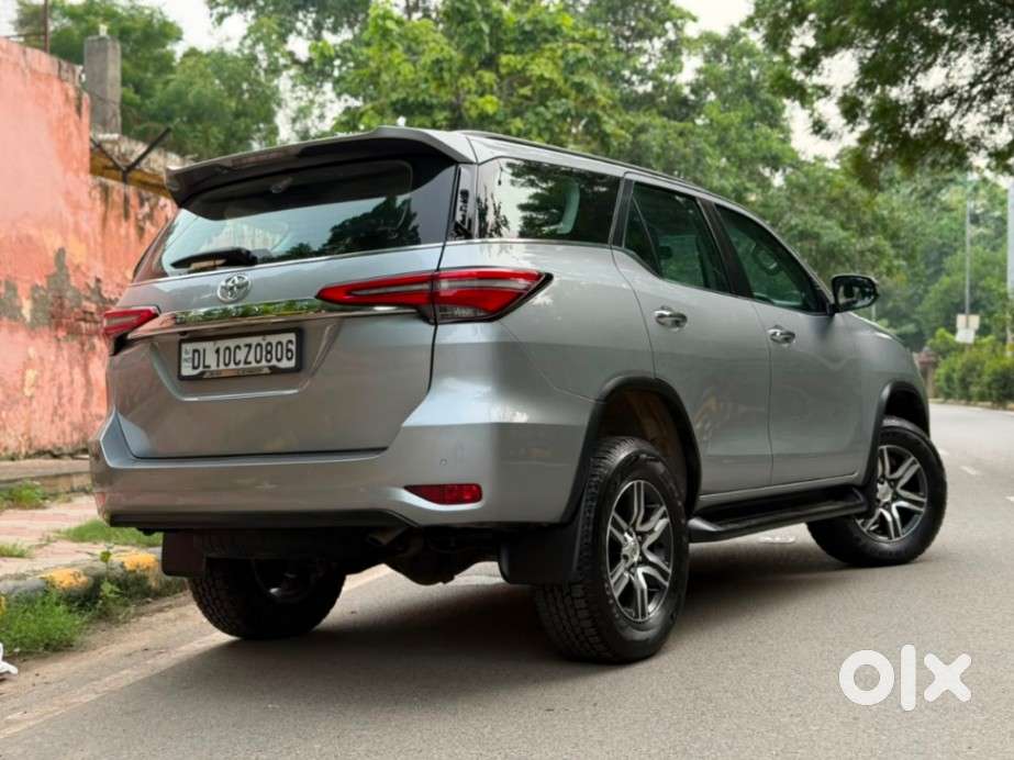 Toyota Fortuner 4x2 At 2.7 Petrol, 2025, Petrol