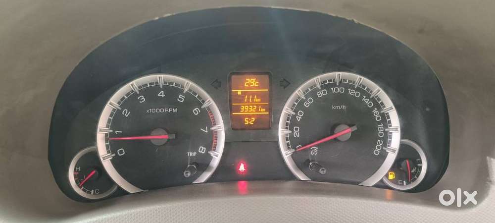 Maruti Suzuki Ertiga Zxi, 2013, Petrol