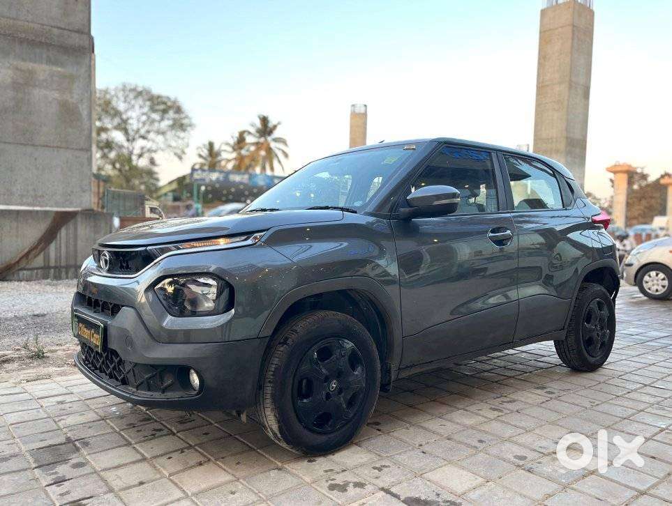 Tata Punch 1.2 Revotron Accomplished Dazzle Pack Amt, 2023, Petrol