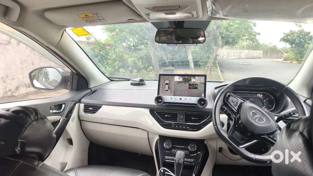 Tata Nexon Automatic+sunroof Vehicle Sale Only 22500km Running