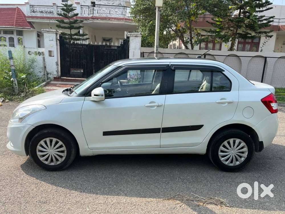 Maruti Suzuki Swift Dzire 1.2 Vxi Bsiv, 2017, Petrol