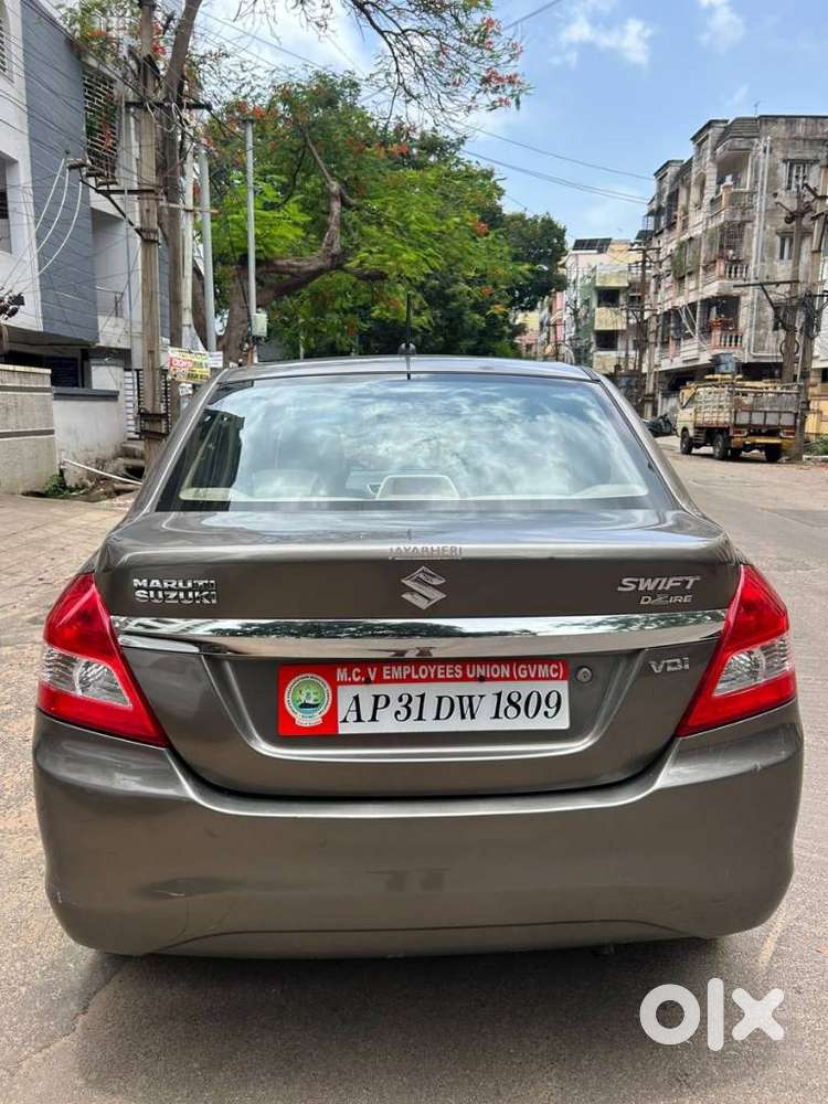 Maruti Suzuki Swift Dzire Vdi Optional, 2017, Diesel