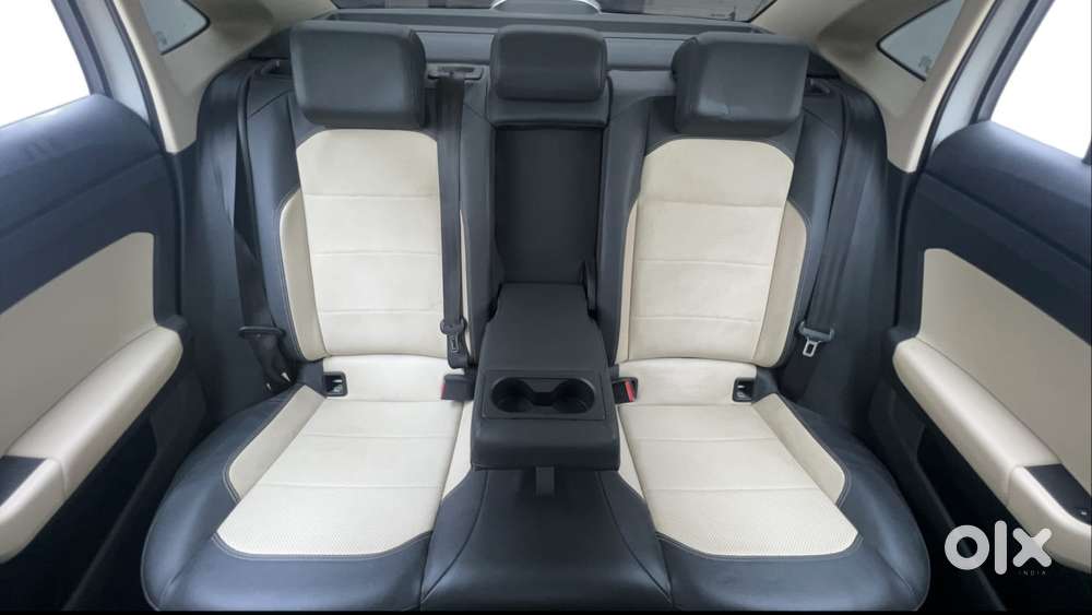 Volkswagen Virtus 1.0 Topline Tsi At, 2022, Petrol