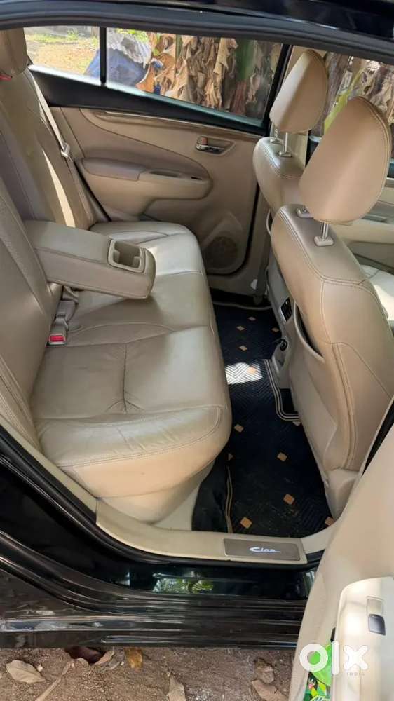 Maruti Suzuki Ciaz Alpha 2019 Single Owner Showroom Serviced Well Main