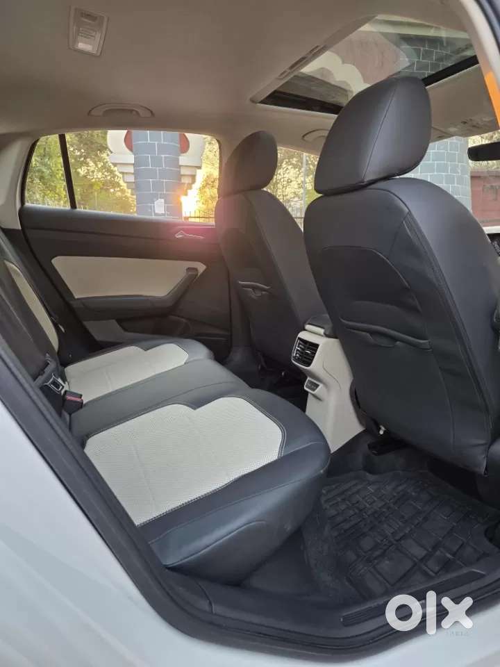 Skoda Slavia Style 1.5l Tsi Dsg, 2022, Petrol