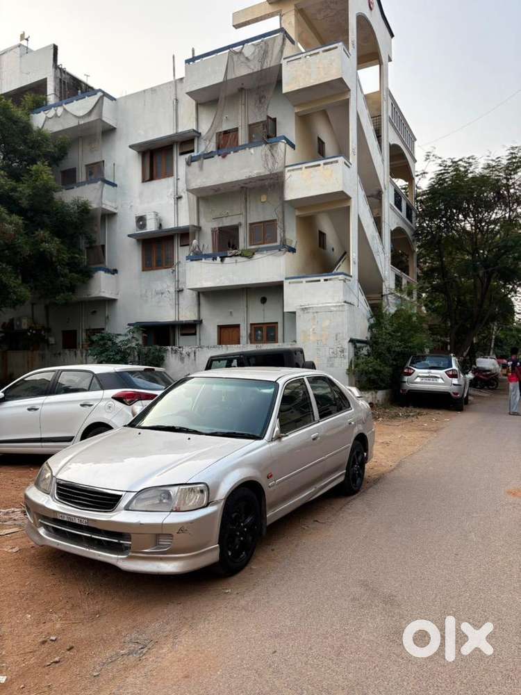 Honda City 2002 Petrol 125000 Km Driven