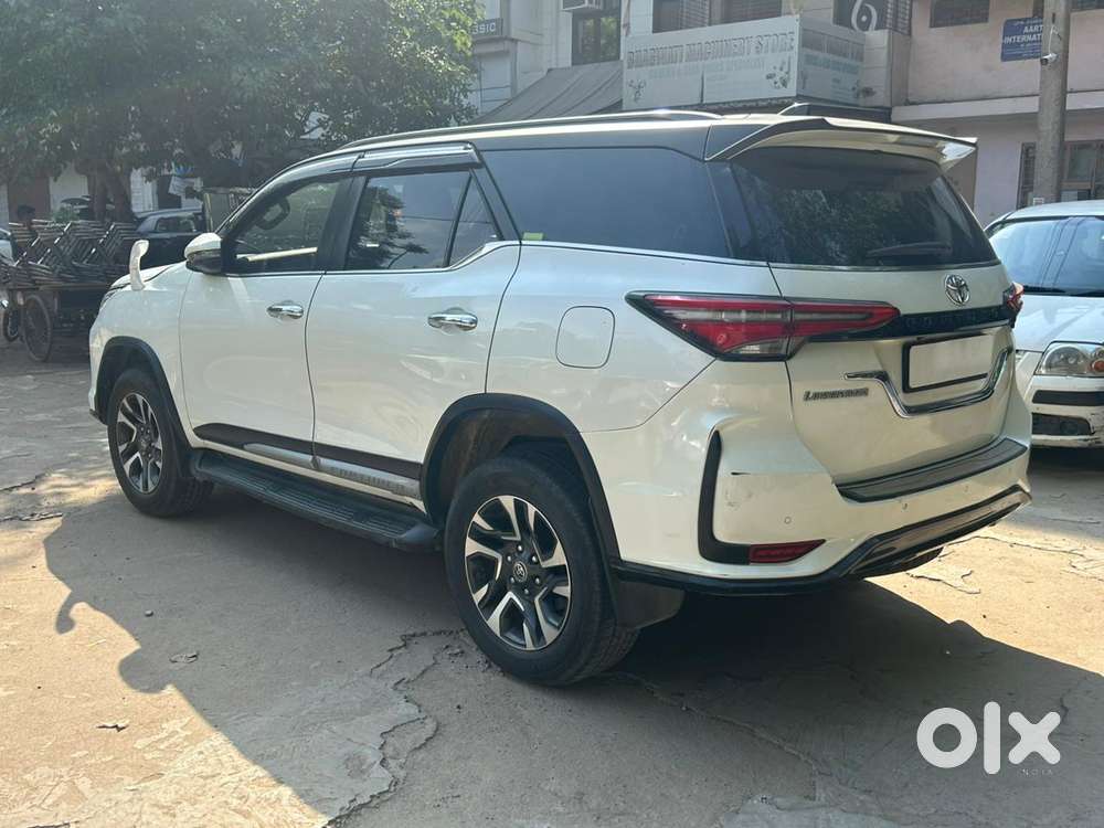 Toyota Fortuner Legender 4x2 At 2.8, 2023, Diesel