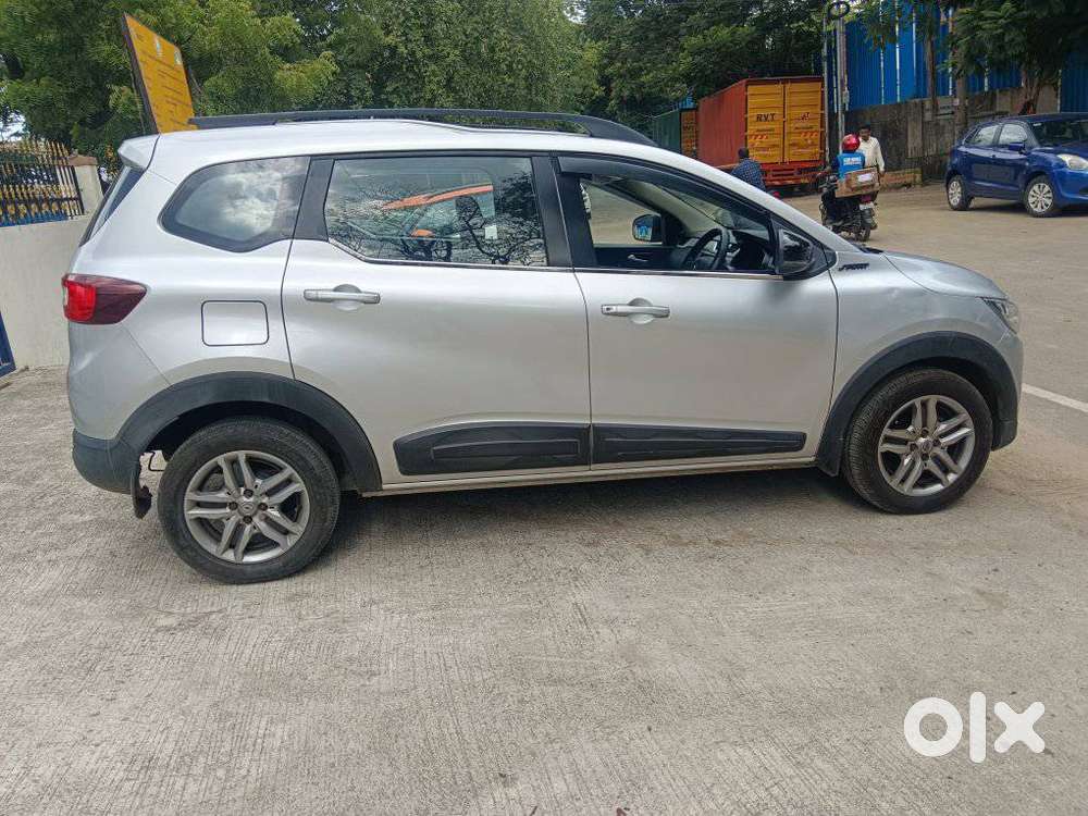 Renault Triber Rxz, 2021, Petrol