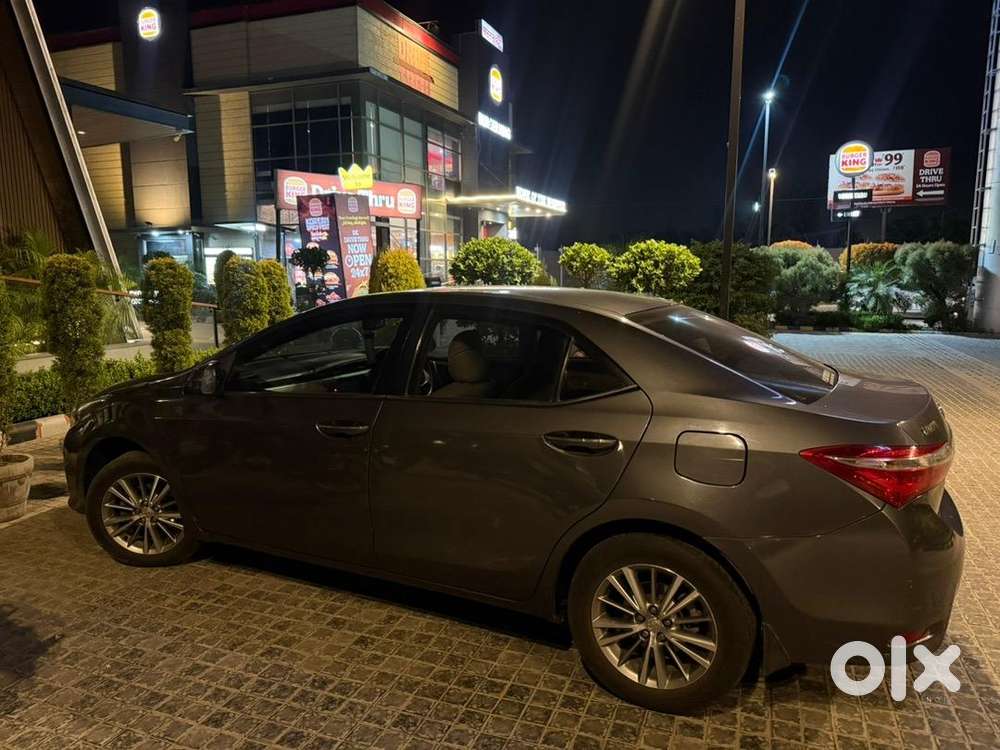 Toyota Corolla Altis 2014 Diesel Well Maintained
