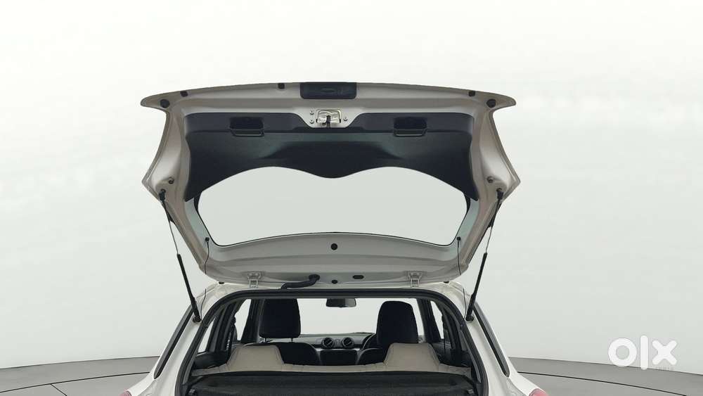 Maruti Suzuki Swift Vvt Vxi, 2022, Petrol