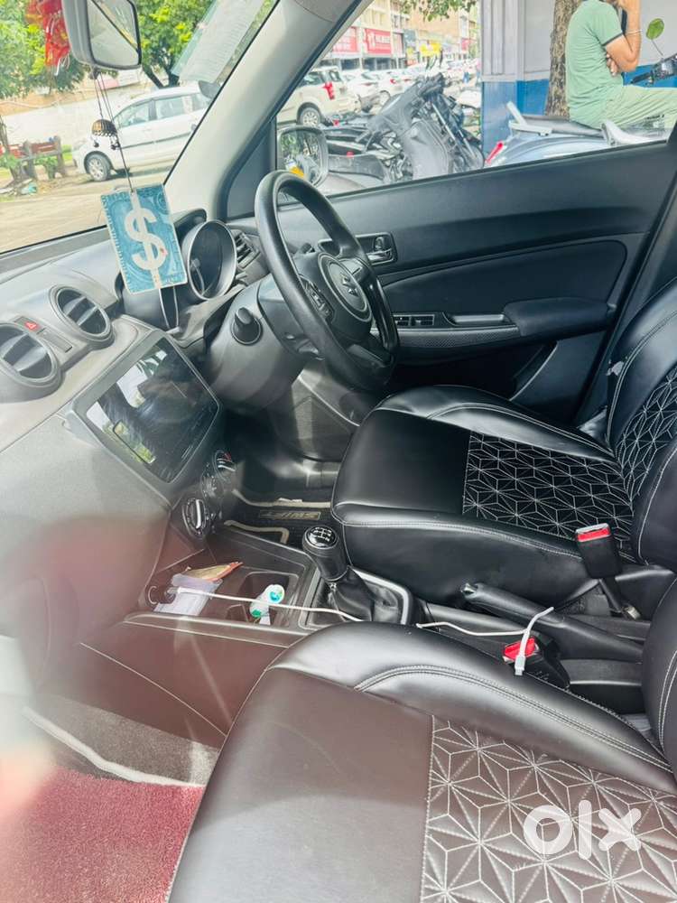 2023 Maruti Swift Petrol Manual