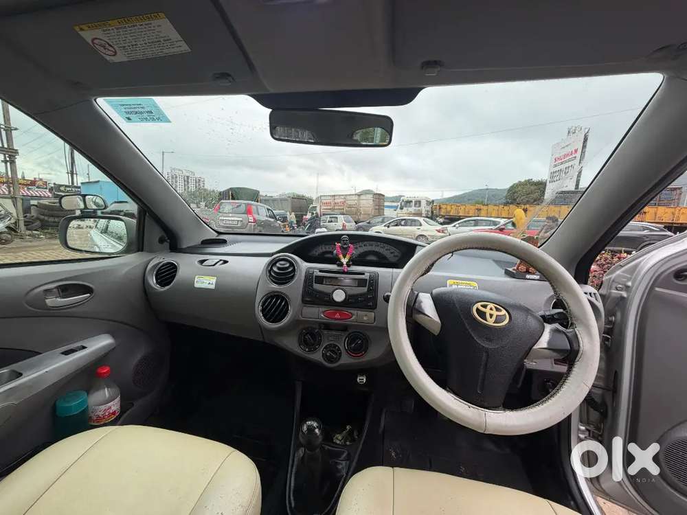 Toyota Etios Liva 2015