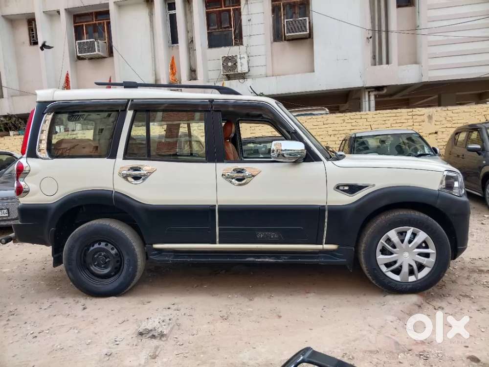 Mahindra Scorpio Classic 2.2 S Mt 7 Str, 2024, Diesel