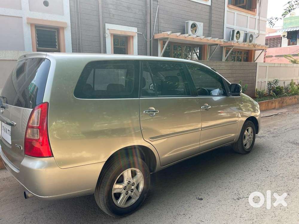 Toyota Innova 2.5 V 7 Str, 2006, Diesel