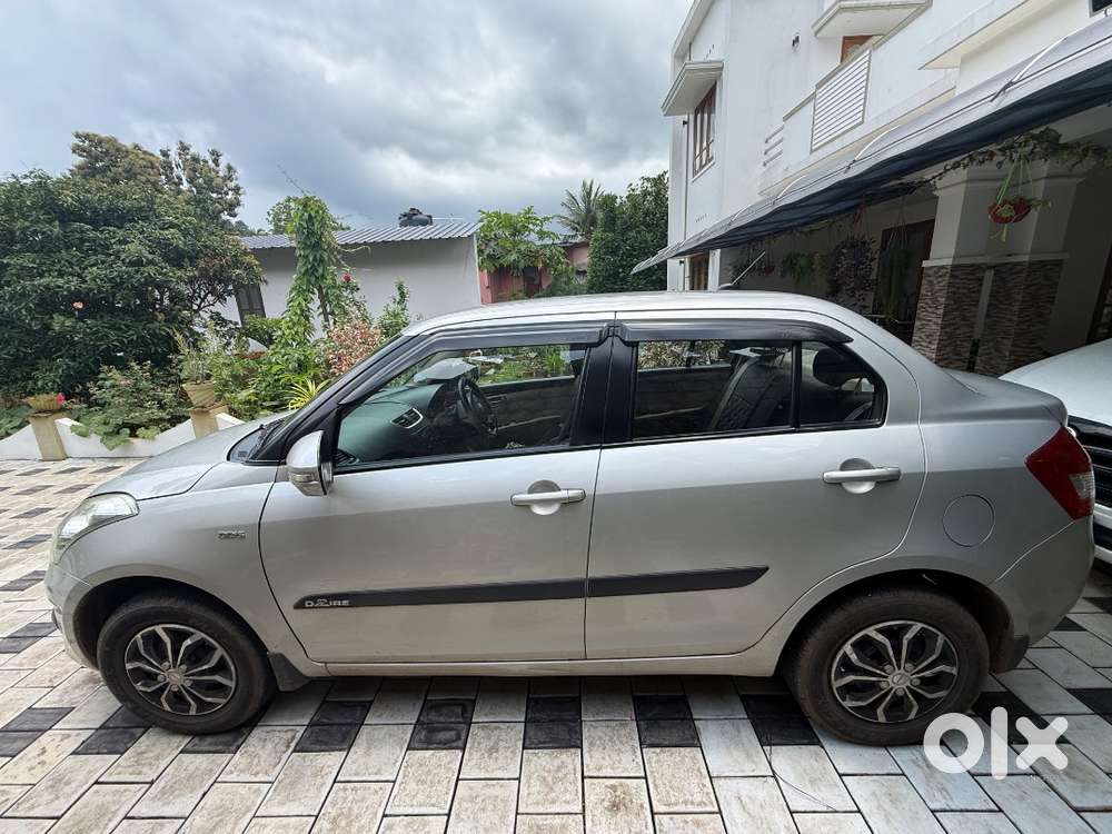 Maruti Suzuki Swift Dzire 2012 Diesel Well Maintained