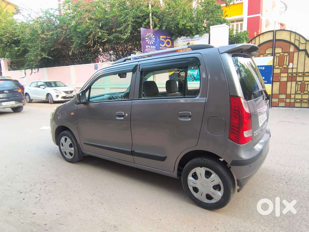 Maruti Suzuki Wagon R Amt Vxi, 2016, Petrol