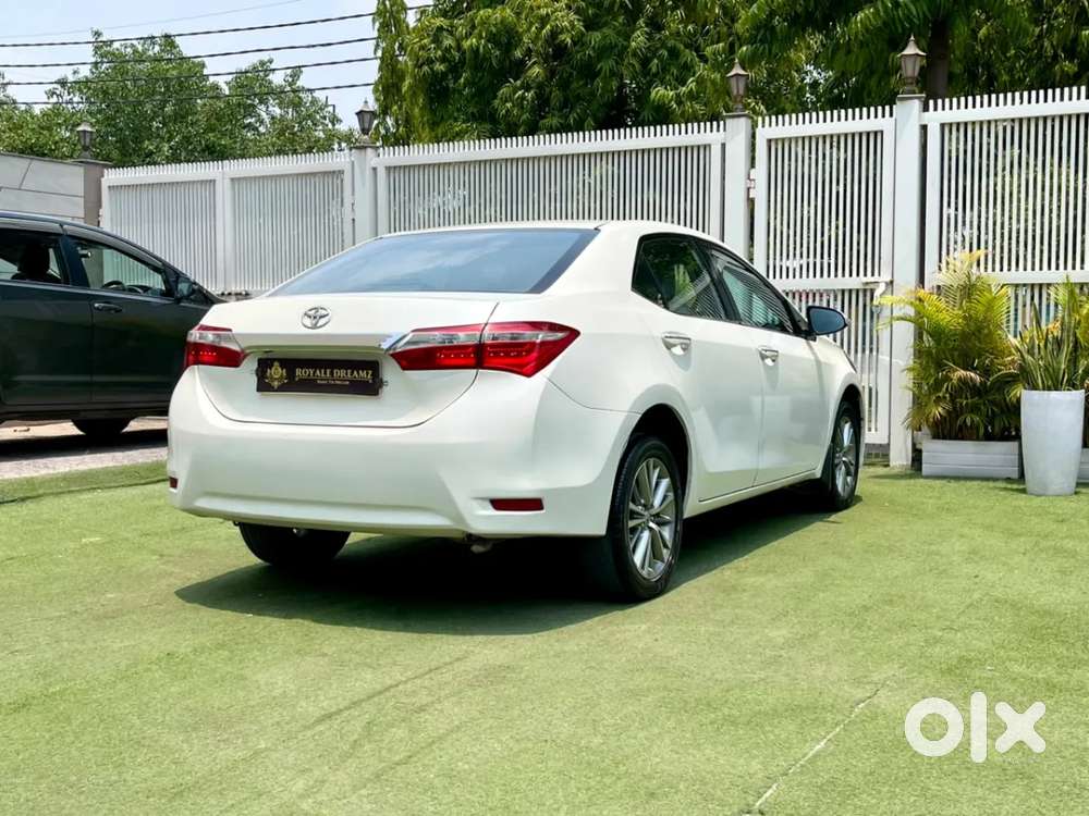 Toyota Corolla Altis 1.8 Vl Cvt, 2015, Petrol