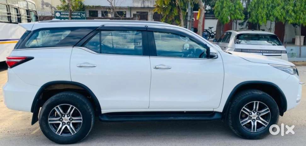 Toyota Fortuner 3.0 4x2 Mt, 2023, Diesel