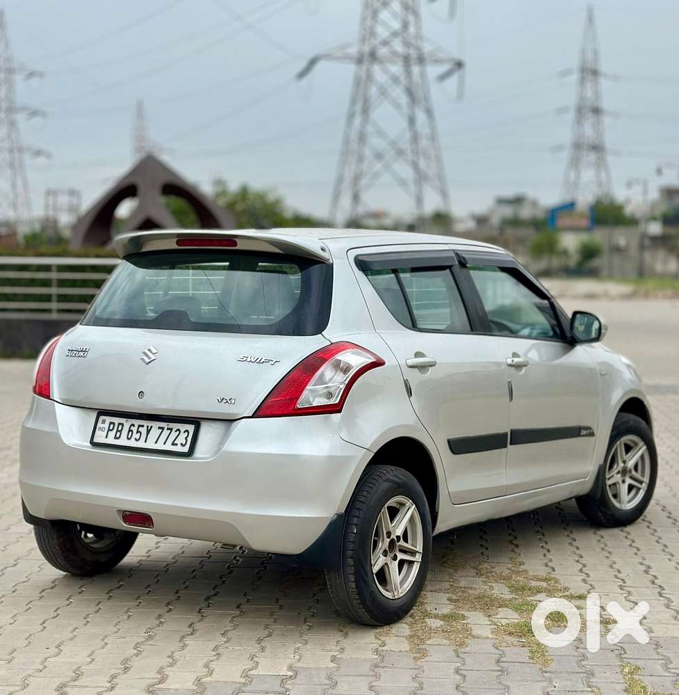 Maruti Suzuki Swift Vxi, 2014, Petrol