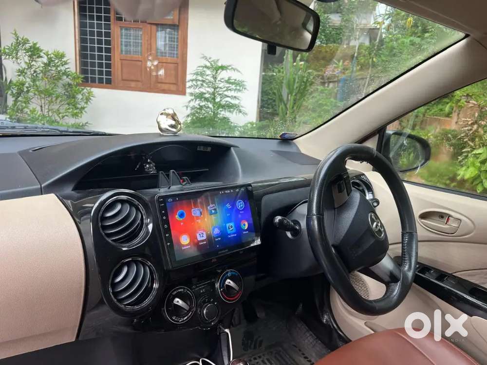 Toyota Etios Liva Vxd Dual Tone 2017
