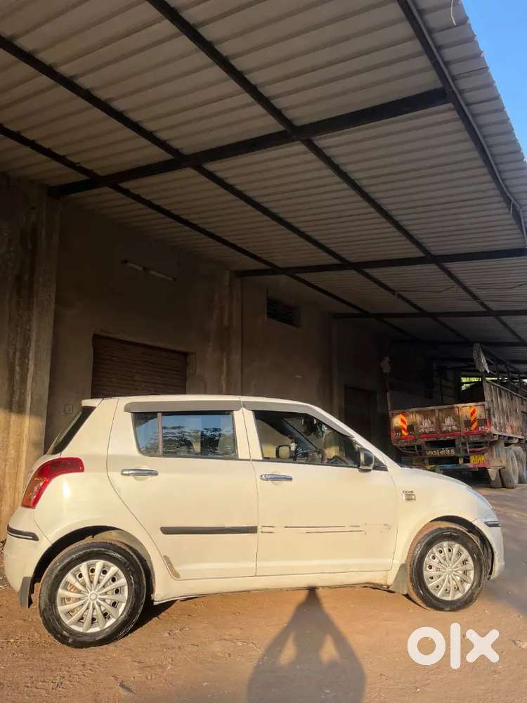 Maruti Suzuki Swift 2009 Diesel 100000 Km Driven