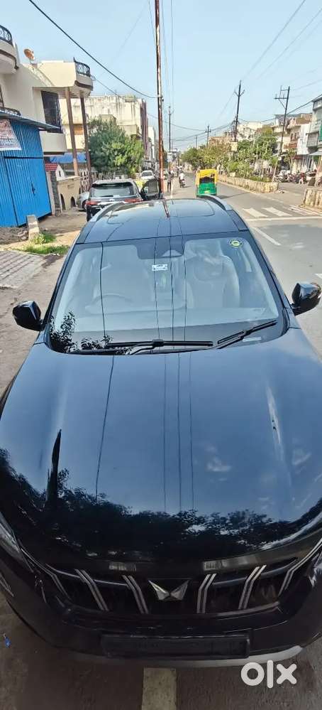 Mahindra Xuv700 2022 Diesel 100000 Km Driven