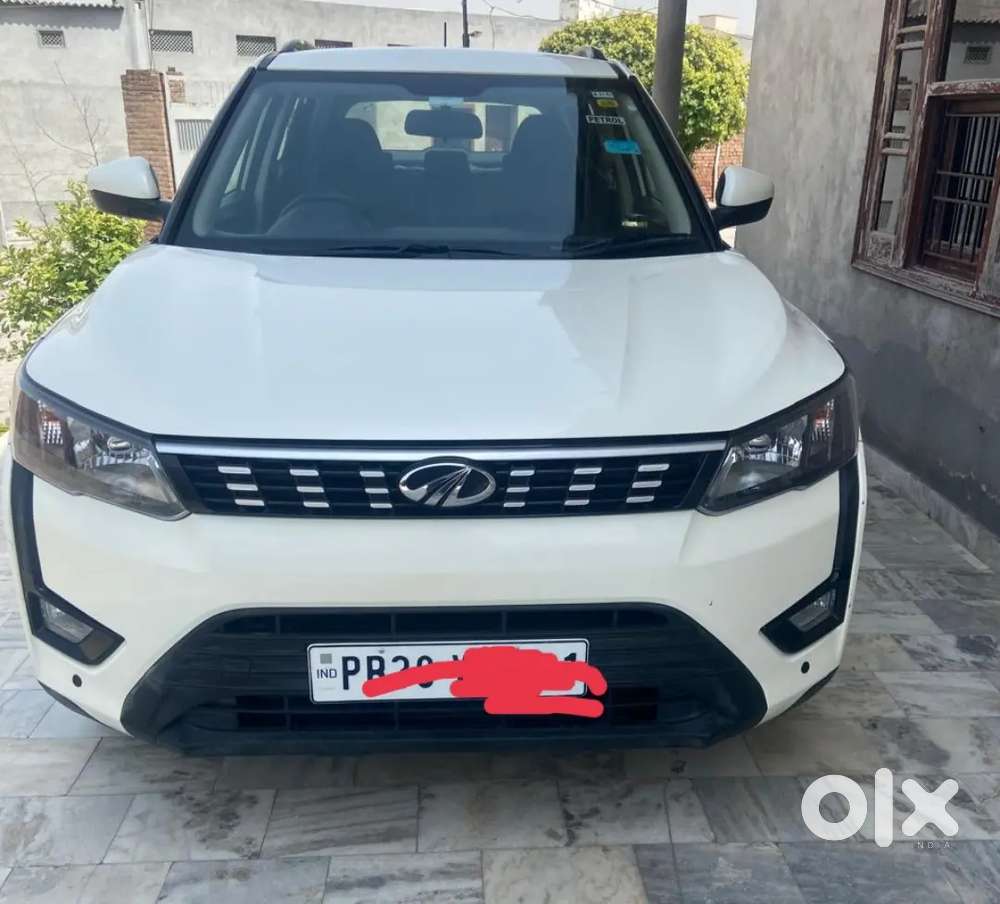 Untouched Xuv300 1st Owner Brand New Condition