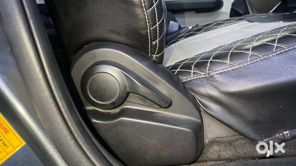 Tata Altroz 1.2 Xe Plus Petrol, 2022, Petrol