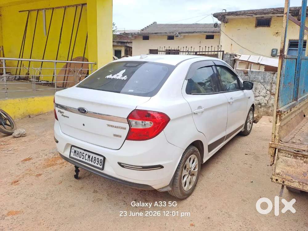 Ford Figo Aspire 2015 Diesel 75000 Km Driven