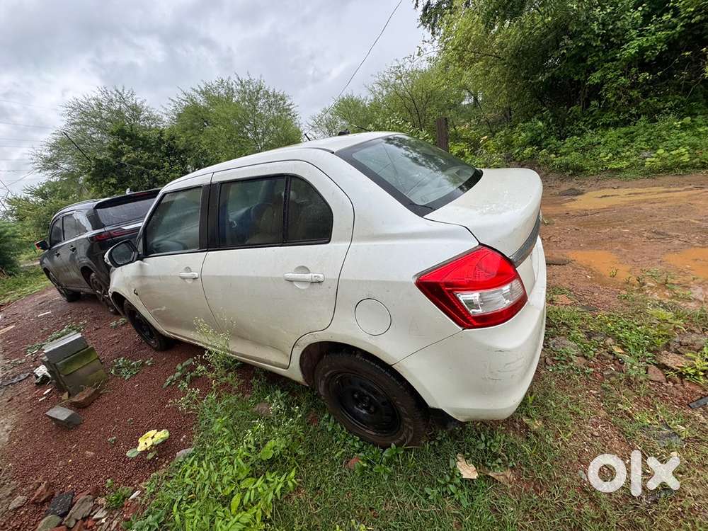 Maruti Suzuki Swift Dzire 2017 Petrol 78000 Km Driven