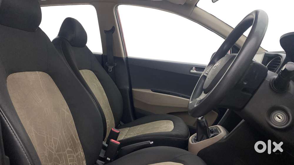 Hyundai Grand I10 Sportz 1.2 Kappa Vtvt, 2015, Petrol