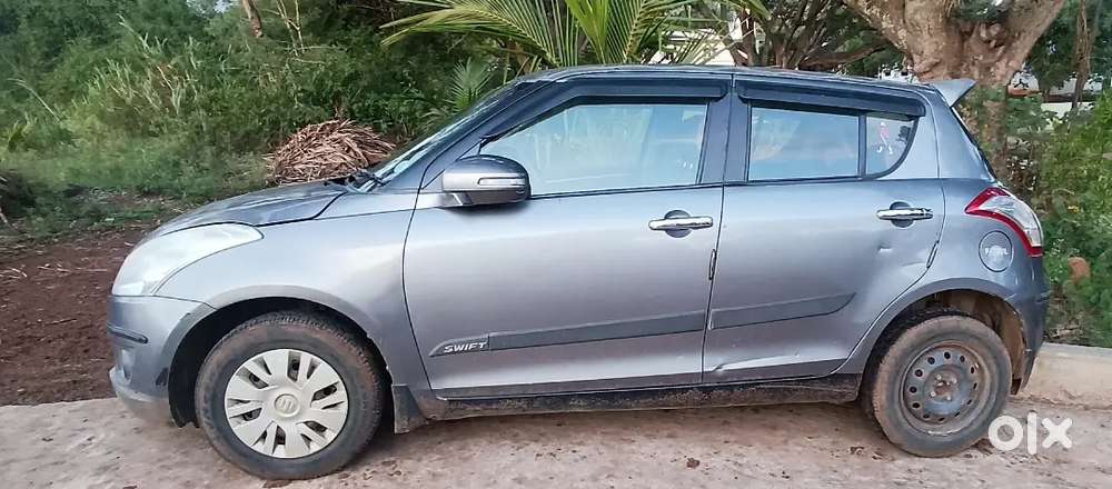 Maruti Suzuki Swift 2013 Petrol 118300 Km Driven