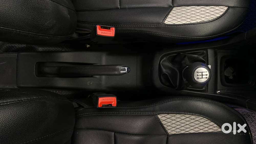 Maruti Suzuki Swift Vxi, 2015, Petrol