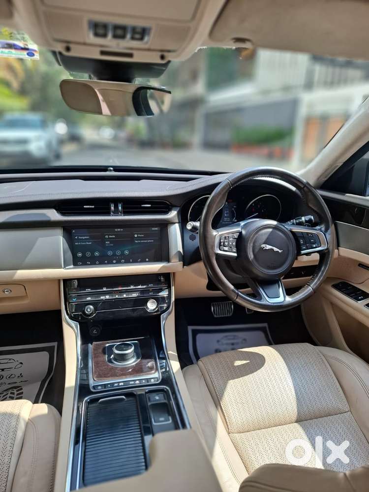 Jaguar Xf 2.0 Petrol Prestige, 2020, Petrol
