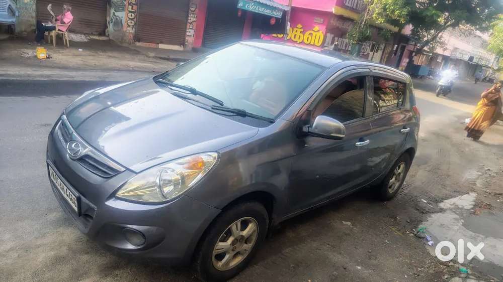 Hyundai I20 Sportz 2011